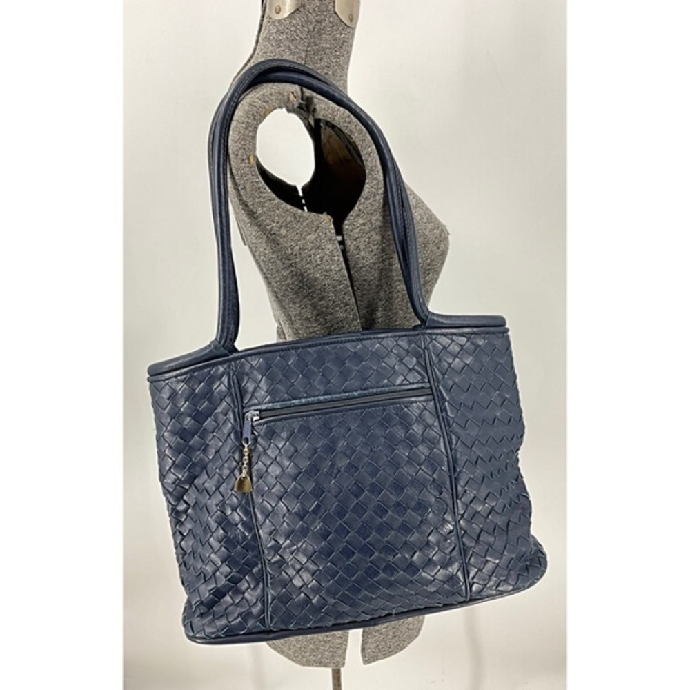 Brio vintage Blue leather woven velvet lined shoulder purse